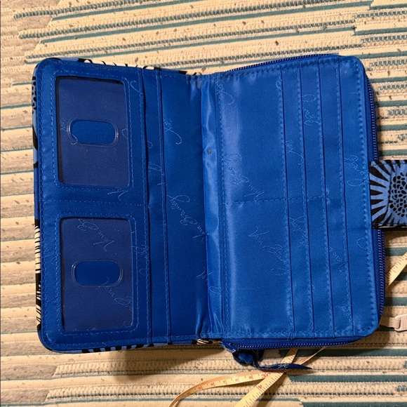 Vera Bradley Blue and White Floral Wallet - Picture 9 of 14